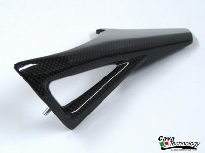 Protezione Superiore 
Catena in carbonio per MV AGUSTA F4 
fino al 2010